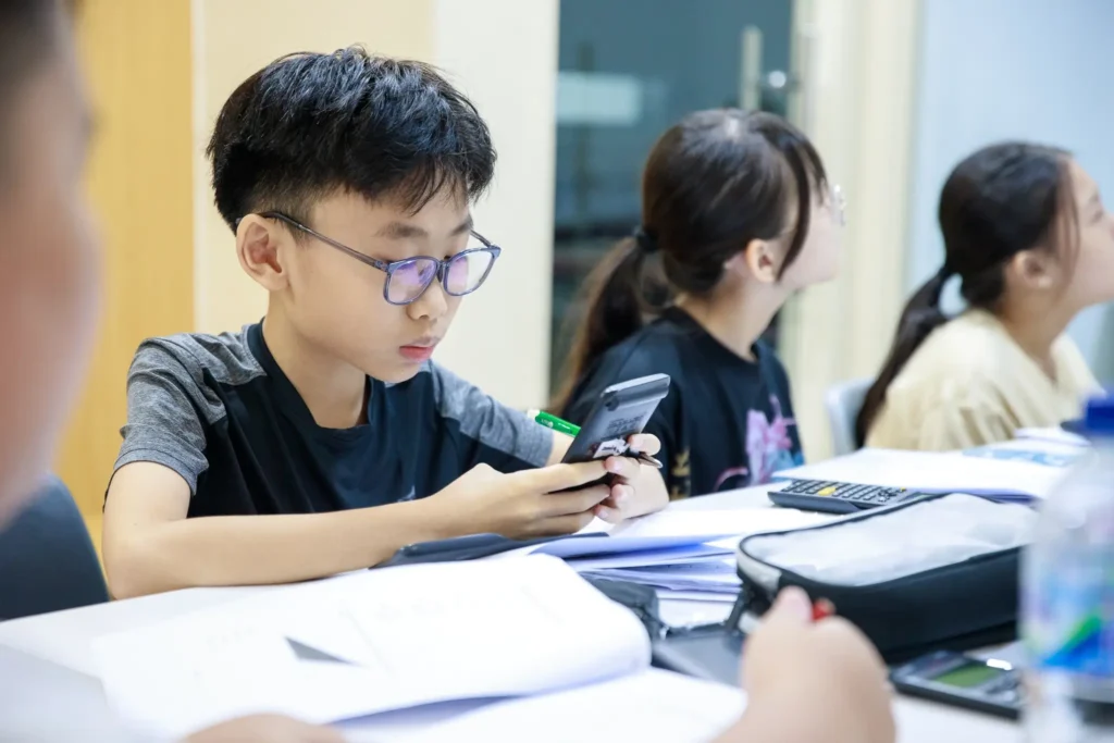 Students are learning together